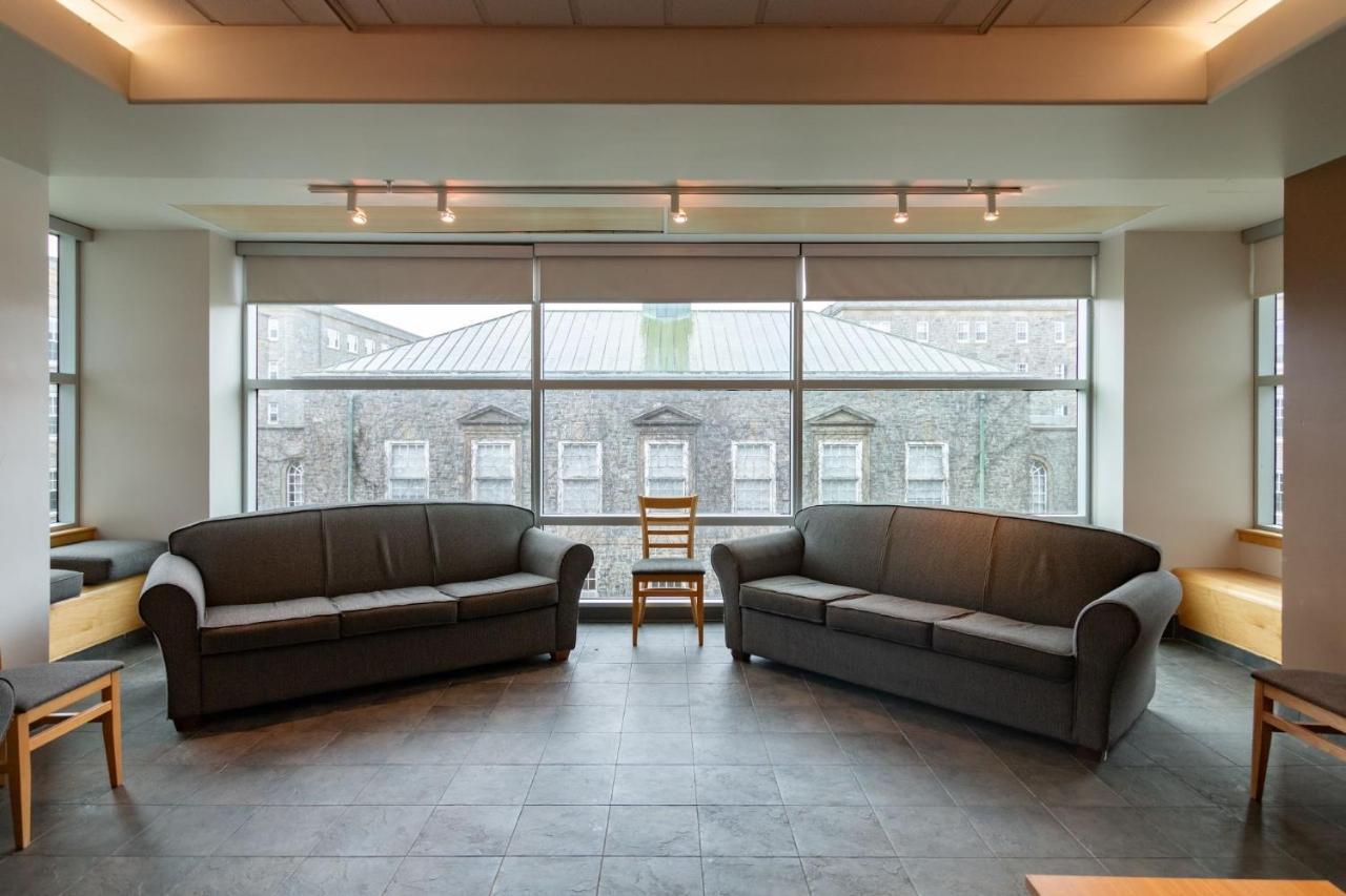 Dalhousie University Halifax Buitenkant foto